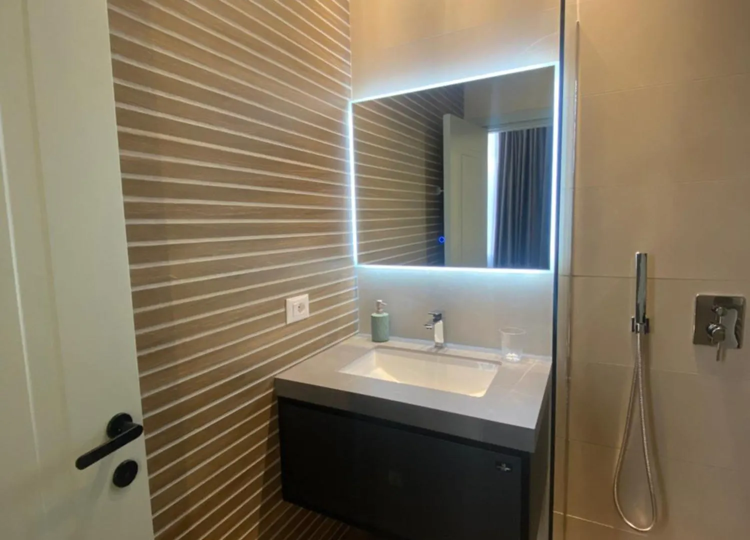 Tirana Central Rooms Albania