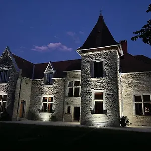 https://chambres-dans-manoir-avec-parc-remarquable.hotels-rhonealpes.com